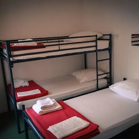Beautiful Belleville Hotel & Hostel Hostel Paris