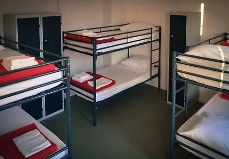 Beautiful Belleville Hotel & Hostel Hostel