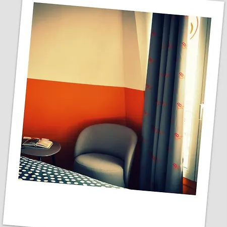 Hostel Beautiful Belleville Hotel & Hostel Paris